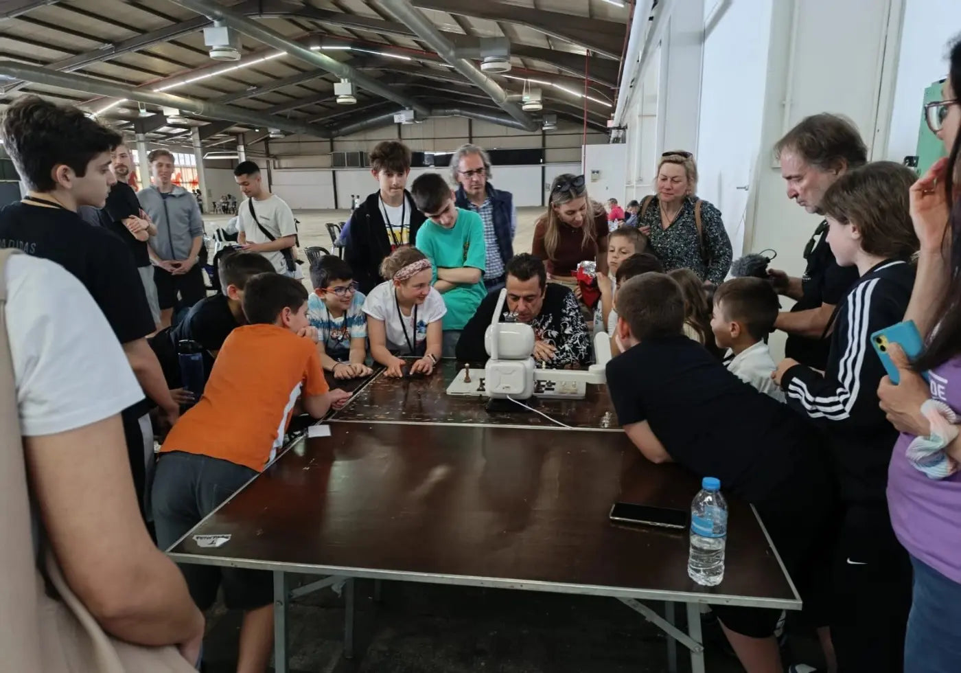 Senserobot AI Robots Dazzle at the 2025 Panhellenic Student Chess Championship